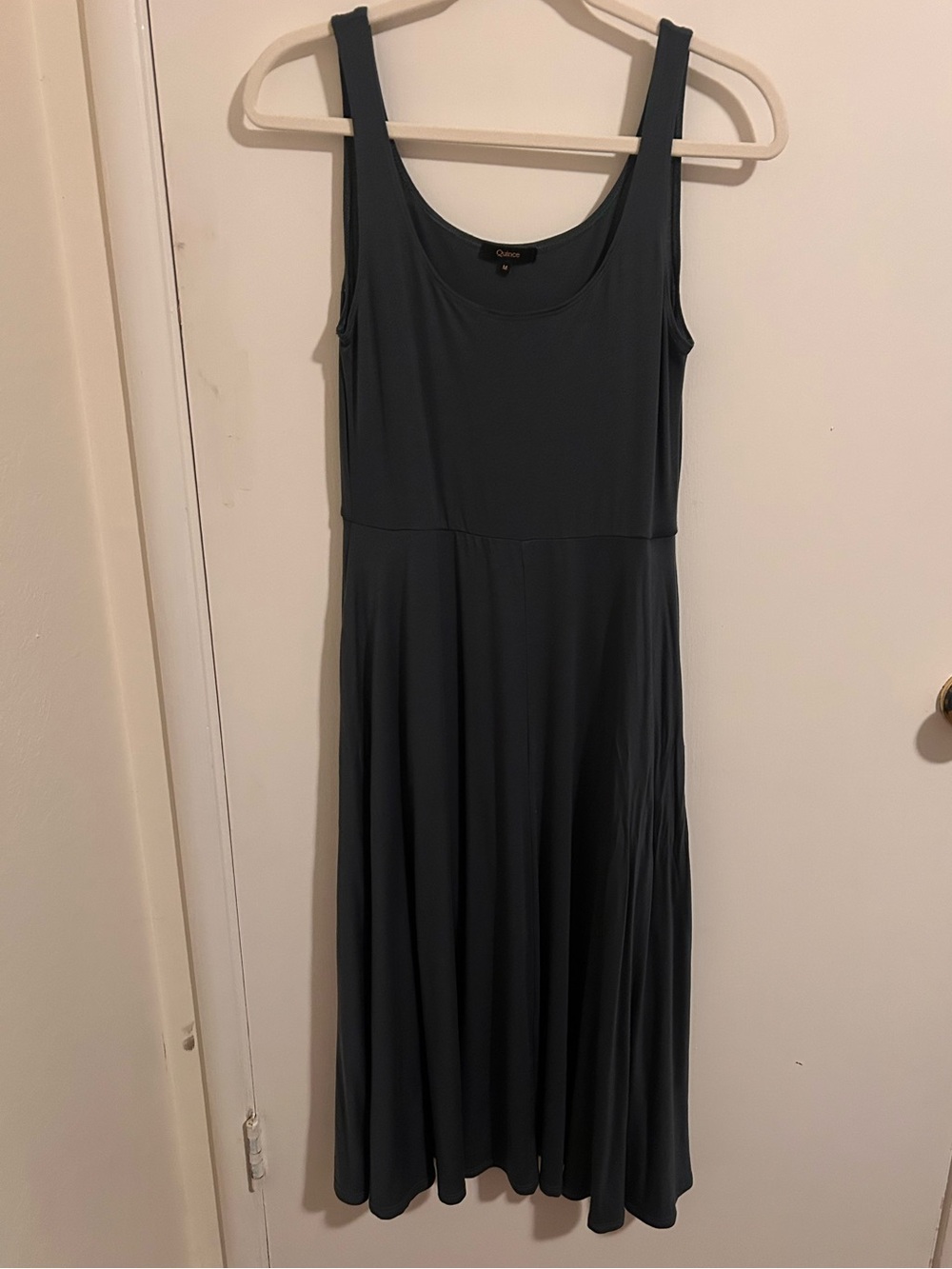 Tencel jersey Quince Fit & Flare dress - EUC!!! Size medium